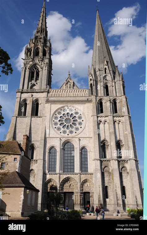 Chartres Cathedral Cathedral Notre Dame De Chartres Dominates The