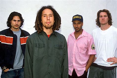 Formed in 1991, the group consists of vocalist zack de la rocha, bassist and backing vocalist tim commerford, guitarist tom morello, and drummer brad wilk. CONFIRMED: RAGE AGAINST THE MACHINE Are Reuniting In 2020 ...