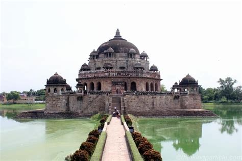 Sher Shah Suri Tomb Tourist Places Travel Around The World World