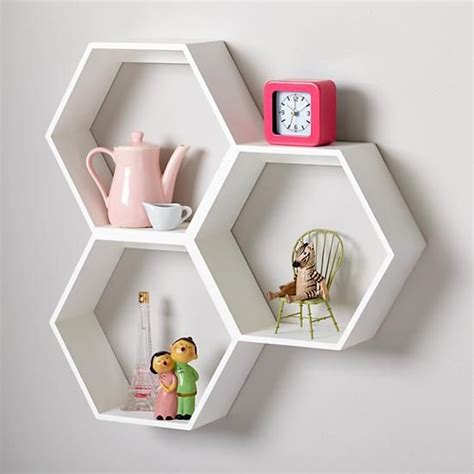 Redundancy and resiliency measures across our availability zones. Estanterías decorativas geométricas. ¡NO aptas para ...