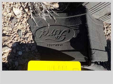 Looking for info on 1940s-1950s car batteries - General Discussion