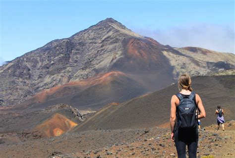 Haleakalā Volcano Hike Maui Hawaii Usa The Atlas Heart