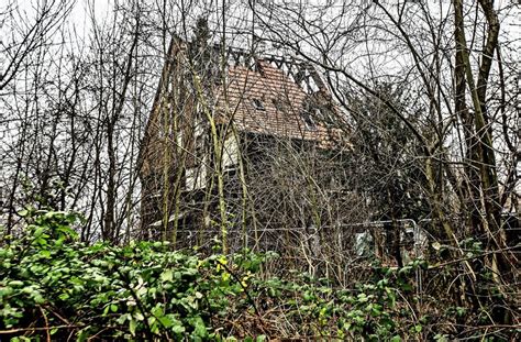 Wir haben 18 immobilien zum kauf in haus nürtingen ab 12.345 € für dich gefunden. Nürtingen: Brandruine steht nach Bluttat online zum ...
