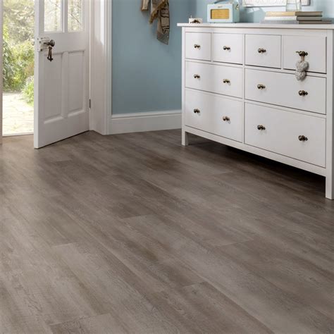 Balterio New Traditions 9mm Loft Grey Oak Laminate Flooring Dfd