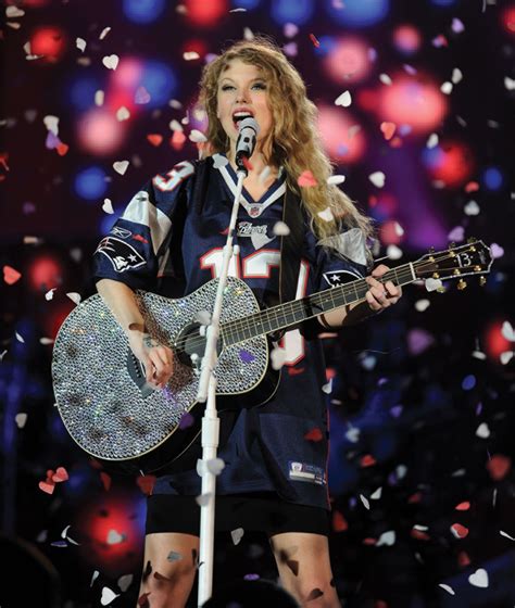 Taylor Swift In A Patriots 13 Jersey What This Is Possible