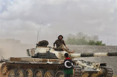 Libyas Un Recognized Government Forces Hit Haftar Positions Daily Sabah