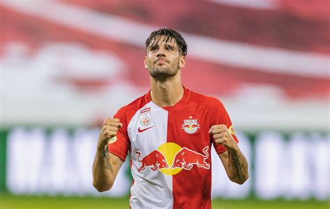 Szoboszlai extends rb leipzig contract by a further year. Photo: Another huge hint arrives as father of Szoboszlai ...