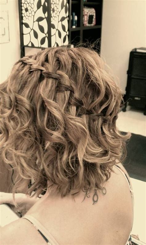 Most Delightful Wavy Or Curly Hairstyles For Short Half Long And Long