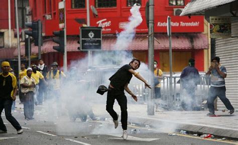 Malaysian Police Fire Tear Gas In Clashes With Thousands Of Protesters