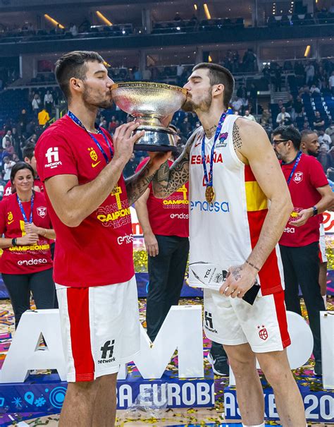 Eurobasket Las Mejores Im Genes De La Celebraci N M S Loca De