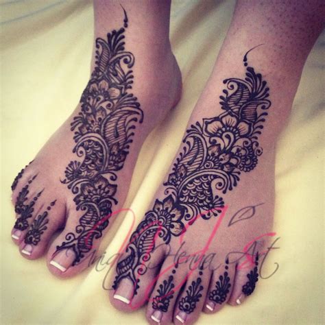 Henna takes 48 hours to fully darken. Traditional Indian bridal henna 2013 © NJ's Unique Henna ...