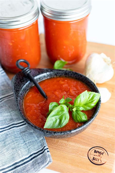 Homemade Tomato Sauce With Fresh Tomatoes Binge Worthy Bites