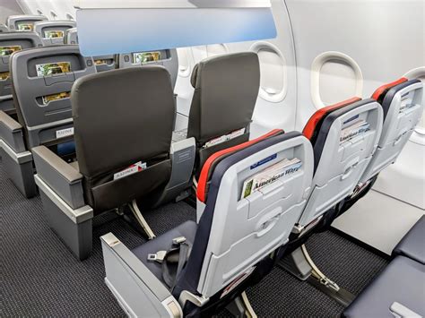 Review American Airlines A321neo First Class Orlando Phoenix The