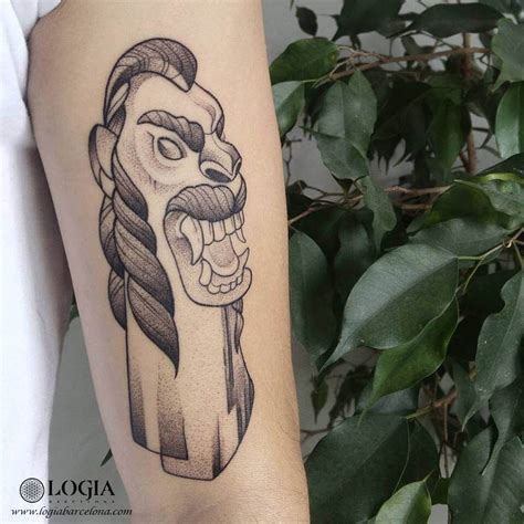 Tatuaje En El Antebrazo Carranca Brasilera Tattoo Realizado Por La