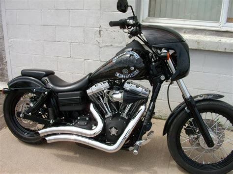 Чарли ханнэм, рон перлман, кэти сагал и др. sons anarchy motorcycles - Okay, I can't read the website ...