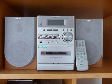 Sony CMT NE3 Hi Fi CD Player Cassette Player FM Radio In