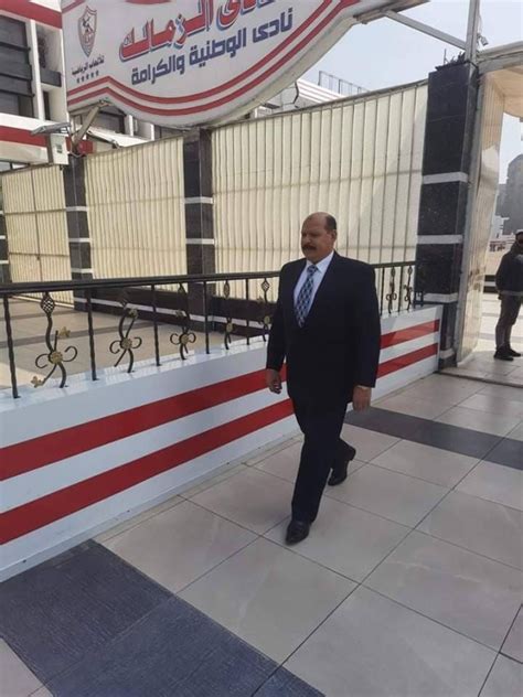 مما سبب عجز فى دفع مرتبات الموظفين وطالب جلال ابراهيم بالتعامل المحترم من بعض الأشخاص اتجاه نادى الزمالك مؤكدا أن الزمالك نادى كبير ويجب أن يعامل جيدا وعن سؤاله عن قناة الزمالك أكد جلال ابراهيم أن هناك. من هو المستشار أحمد بكري رئيس نادي الزمالك الجديد؟.. وأول ...