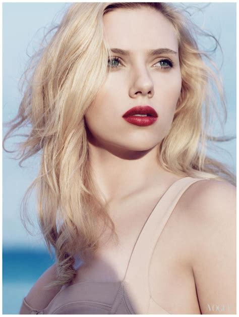 Scarlett Johansson Reveals Her Secret DIY For Achieving Glowing Skin