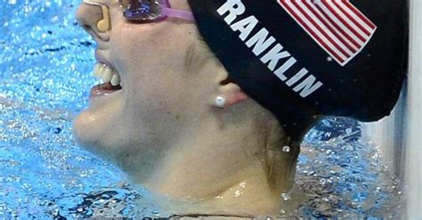 Missy Franklin Of U S Sets World Record In 200 Backstroke For 3rd Gold