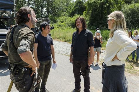 8x04 Some Guy Behind The Scenes The Walking Dead Photo 40906390
