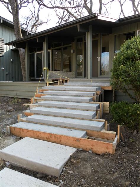 Maybe you would like to learn more about one of these? Floating Concrete Steps | Exterior stairs, Outdoor stairs ...