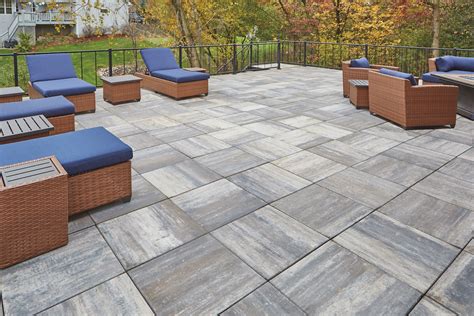 Skylands™ Concrete Deck Pavers