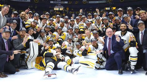 2021 — tampa bay lightning def. Total Pro Sports Penguins Stanley Cup Ring Has 394 Diamonds