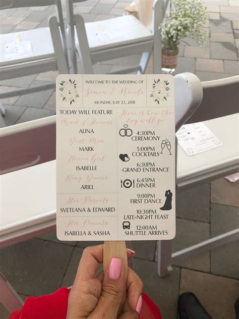 This Bride Turned Her Custom Mini Program Into A Fan By Adding A Handle
