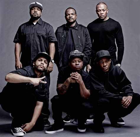 Nwa With Their Theatrical Counterparts In First Photo From 2015