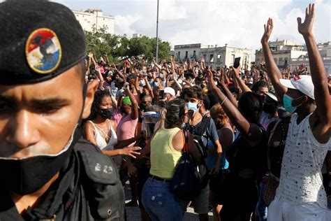 Cuba El Antes Y El Después Del 11 De Julio La Tercera