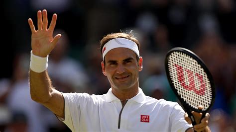 Roger federer vows 'the story's not over' as returning star sets sights on more wimbledon glory. Nächste Knie-OP: Roger Federer steht erst 2021 wieder auf ...
