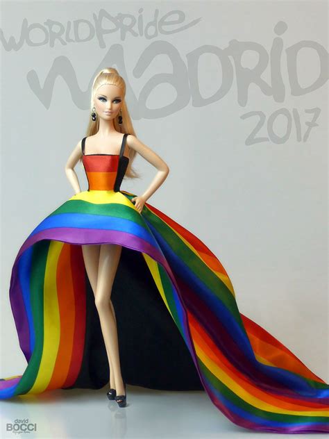 Barbie in the 12 dancing princesses is the 9th barbie movie. Inspirada en bandera LGBT, diseñada por Gilbert Baker, que ...