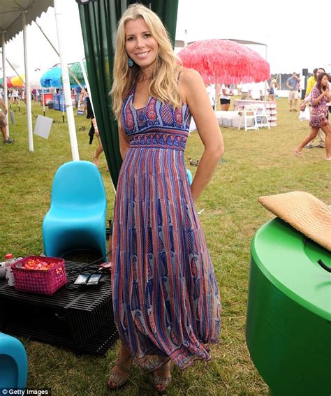 Pin Thin Kelly Ripa Is Armed With Wellies As She Hosts Hamptons Charity