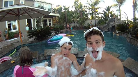 We would like to show you a description here but the site won't allow us. Pool Party July 23 2014 - YouTube