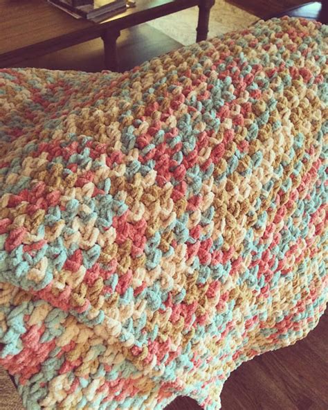 Cozy Delight Moss Stitch Blanket Free Pattern