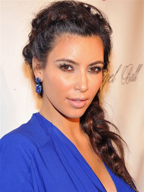 7 Foundation Tips From Kim Kardashian's Makeup Artist | Allure