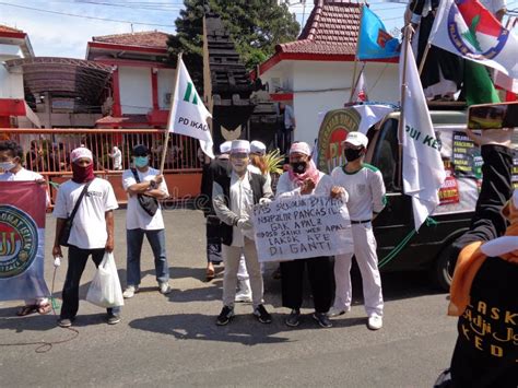Kediri East Java Indonesia 16th July 2020 Indonesian Demonstration