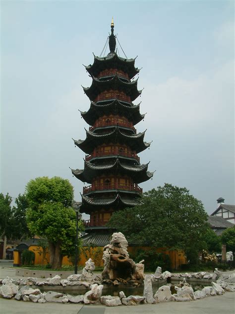 Chinese Buddhist Temple in Shanghai - Photos - Opher's World