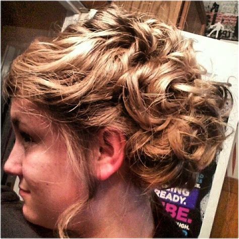 Jennifer lawrence messy side chignon. top 10 photo of pentecostal hairstyles | Pentecostal ...