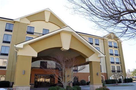 Comfort Inn Greensboro Wendover Nc Hotel Reviews Tripadvisor