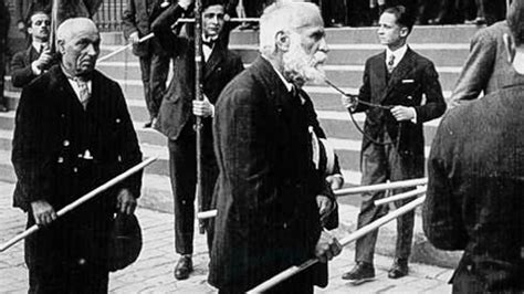 Antoni Gaudí : Histoire de cet architecte visionnaire