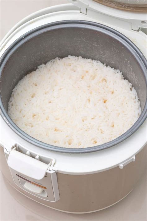 Rice To Water Ratio In Rice Cooker Jasmine Basmati White Long Grain