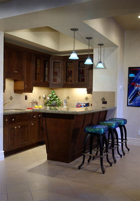 First, the oak cabinets make the design very homey and comfortable. Make Dad's Day With a Customized Home Bar | via 88DB ...