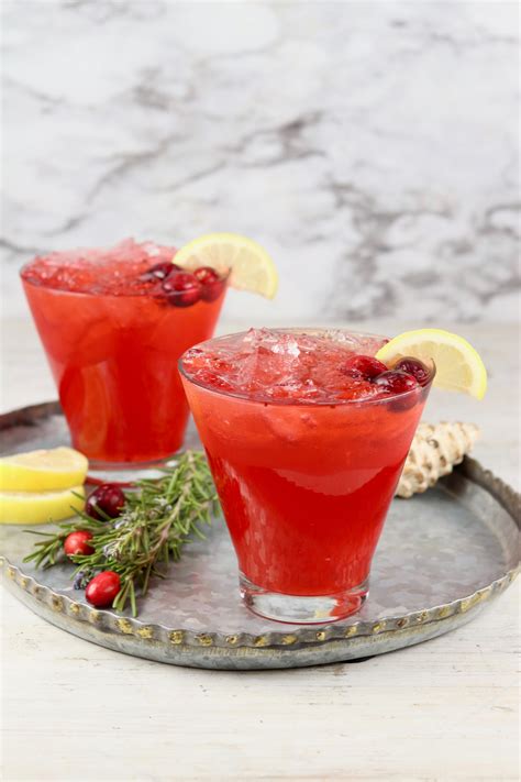 Cranberry Vodka {easy Cocktail} Miss In The Kitchen