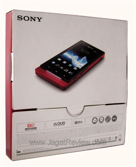 Review Sony Xperia Sola Smartphone Android Dengan Kemampuan Floating