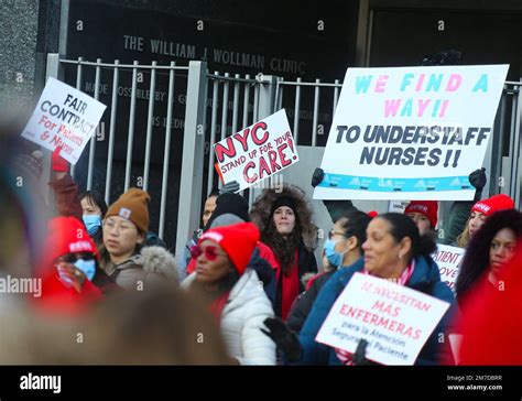 New York City Nurses On Strike At The Mount Sinai Hospital In New York Ny On January