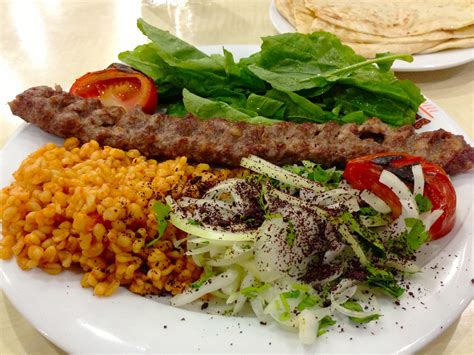 Iconic Turkish Meals To Eat In Istanbul