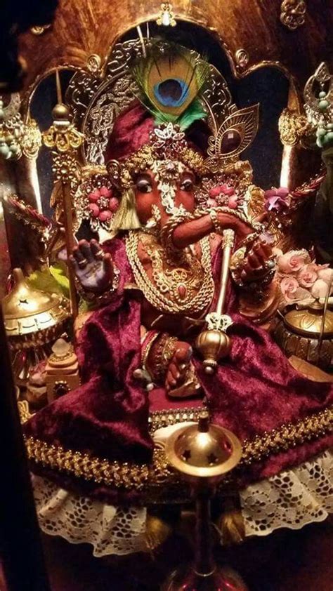 It looks like you're using artstation from great britain. The 25+ best Sri ganesh ideas on Pinterest | Shri ganesh ...