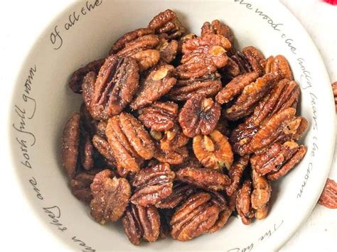 How many pounds in bushel of pecans? How Many Calories In Handful Of Pecans : 10 Health Benefits Of Pecans Why They Are Good For You ...