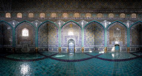 Magnificent Iranian Mosque Architecture Captured In Rare Photos By Mohammad Domiri Demilked